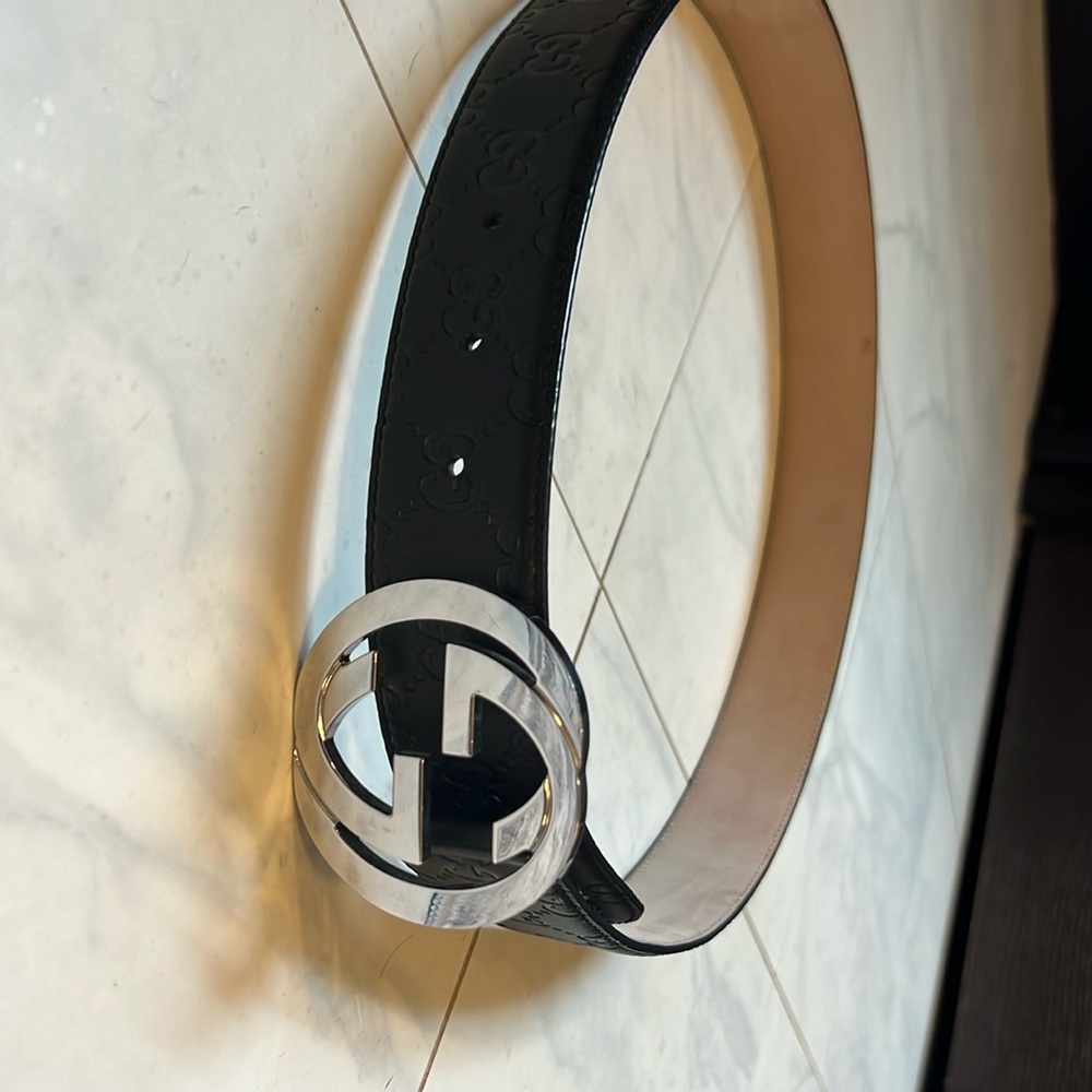 Mens Gucci black leather belt size 32